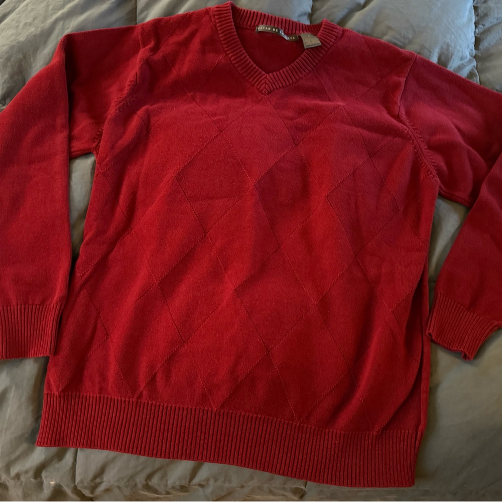 Men’s Oscar de la Renta Red V-Neck Sweater